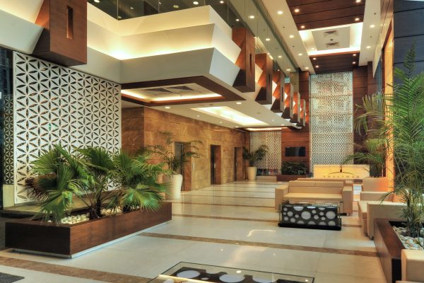 7 Lobby CF1